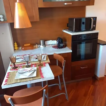 Apartamento Casa Del Colibri, Sestri Ponente Parcheggio