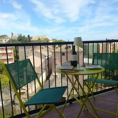 Casa Del Colibri, Sestri Ponente Parcheggio Daire *